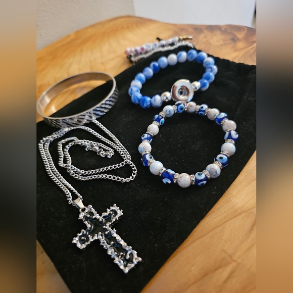Jewelry - Jewelry Bundle